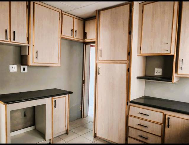 3 BEDROOM HOUSE FOR SALE IN MANKWENG